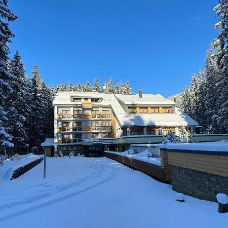 Osobita Hotel 4*
